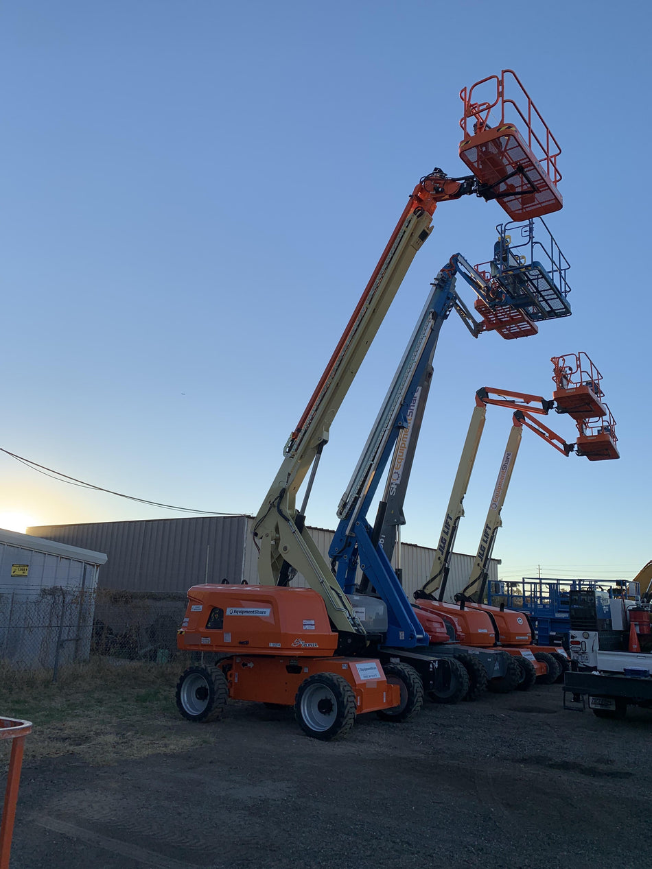 2021 JLG 600S