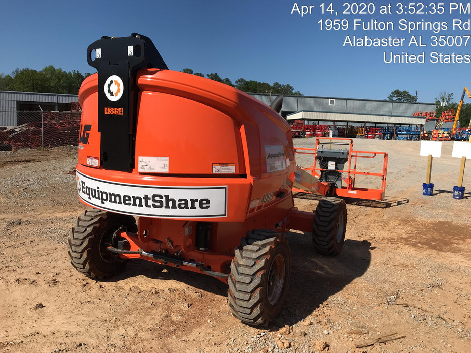 2019 JLG 400S