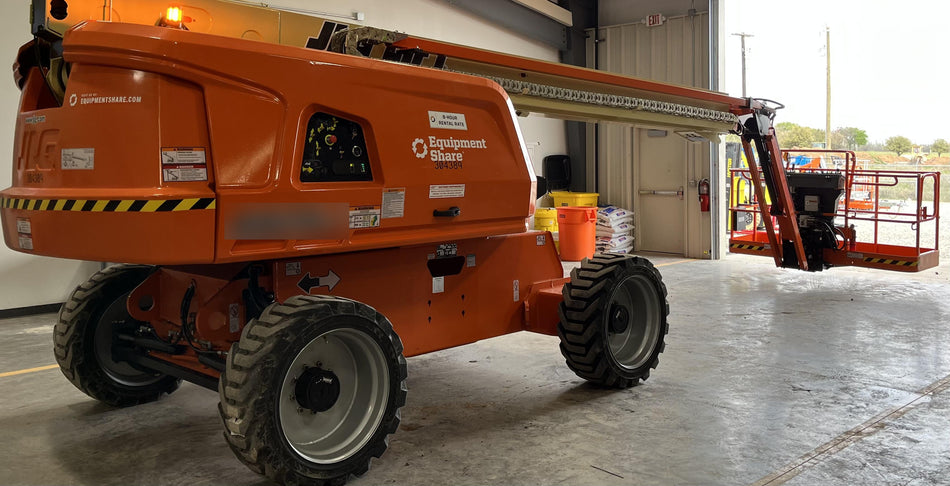 2023 JLG 660SJ