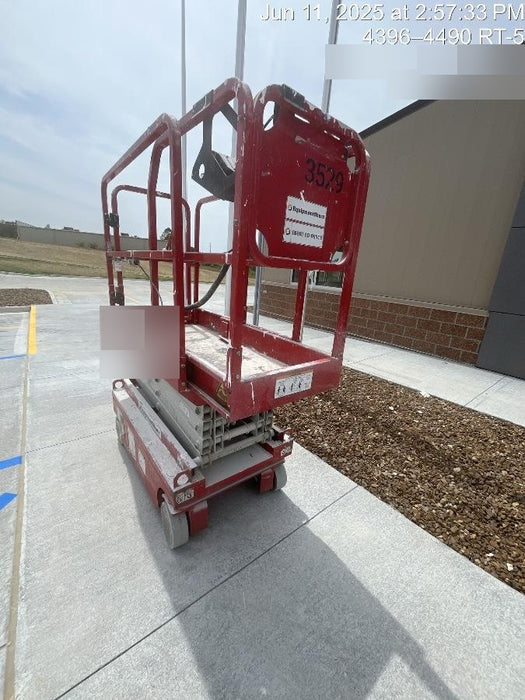 2016 MEC 1330SE MEC 1330SE Scissor Lift