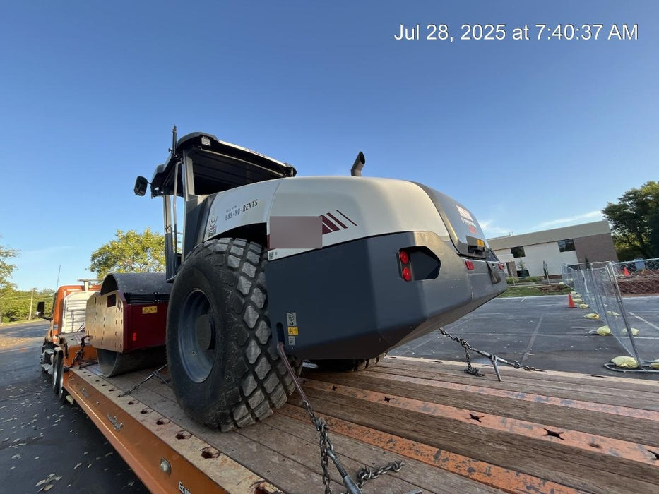 2024 DYNAPAC CA2500D