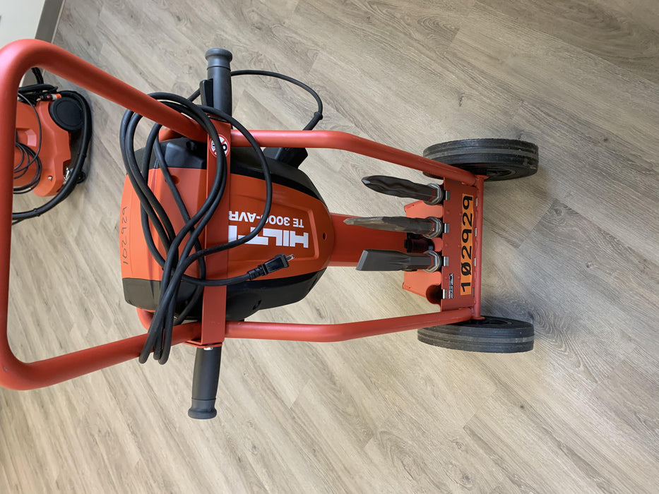 2020 HILTI TE 3000-AVR