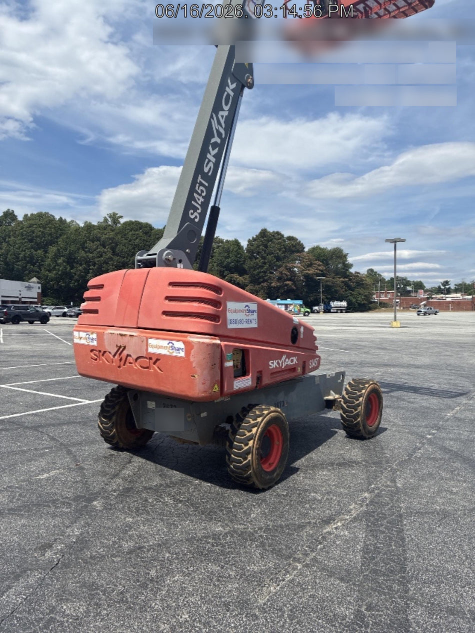 2017 SKYJACK SJ45T+