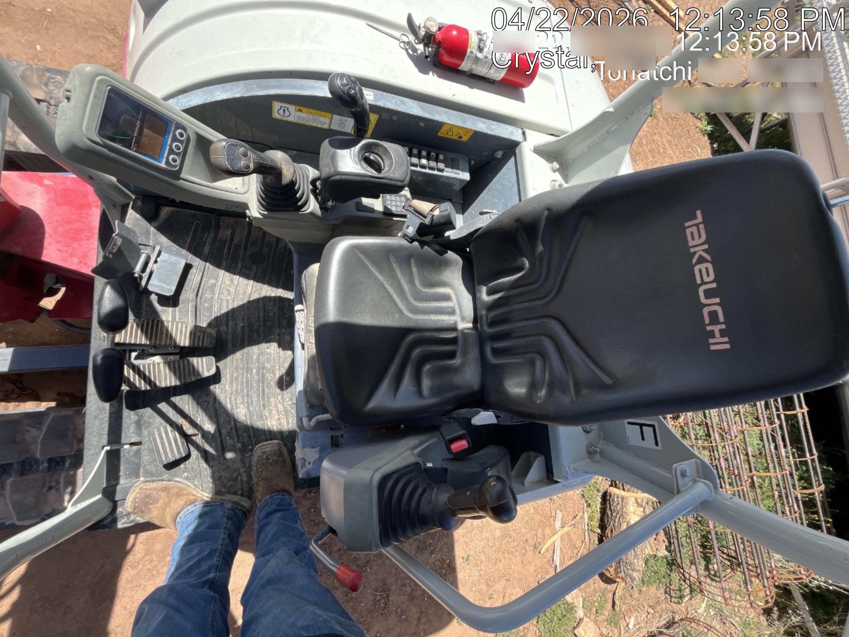 2021 TAKEUCHI TB250-2