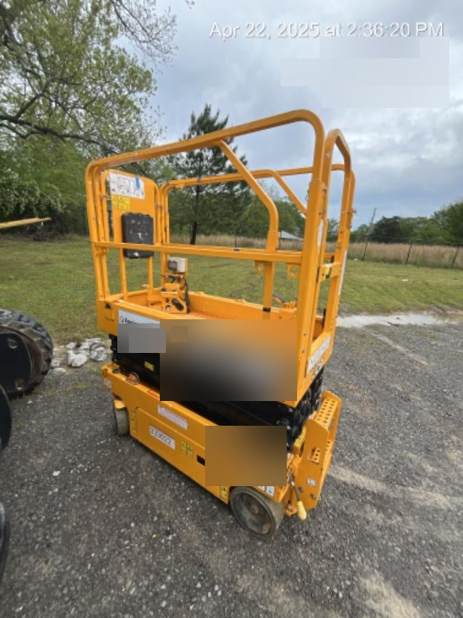 2023 JCB S1930E