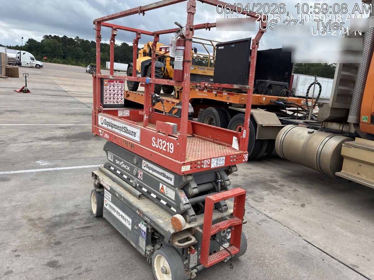 2022 SKYJACK SJ3219