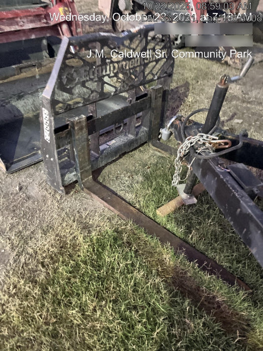 2024 PALADIN 48" Pallet Forks - Paladin