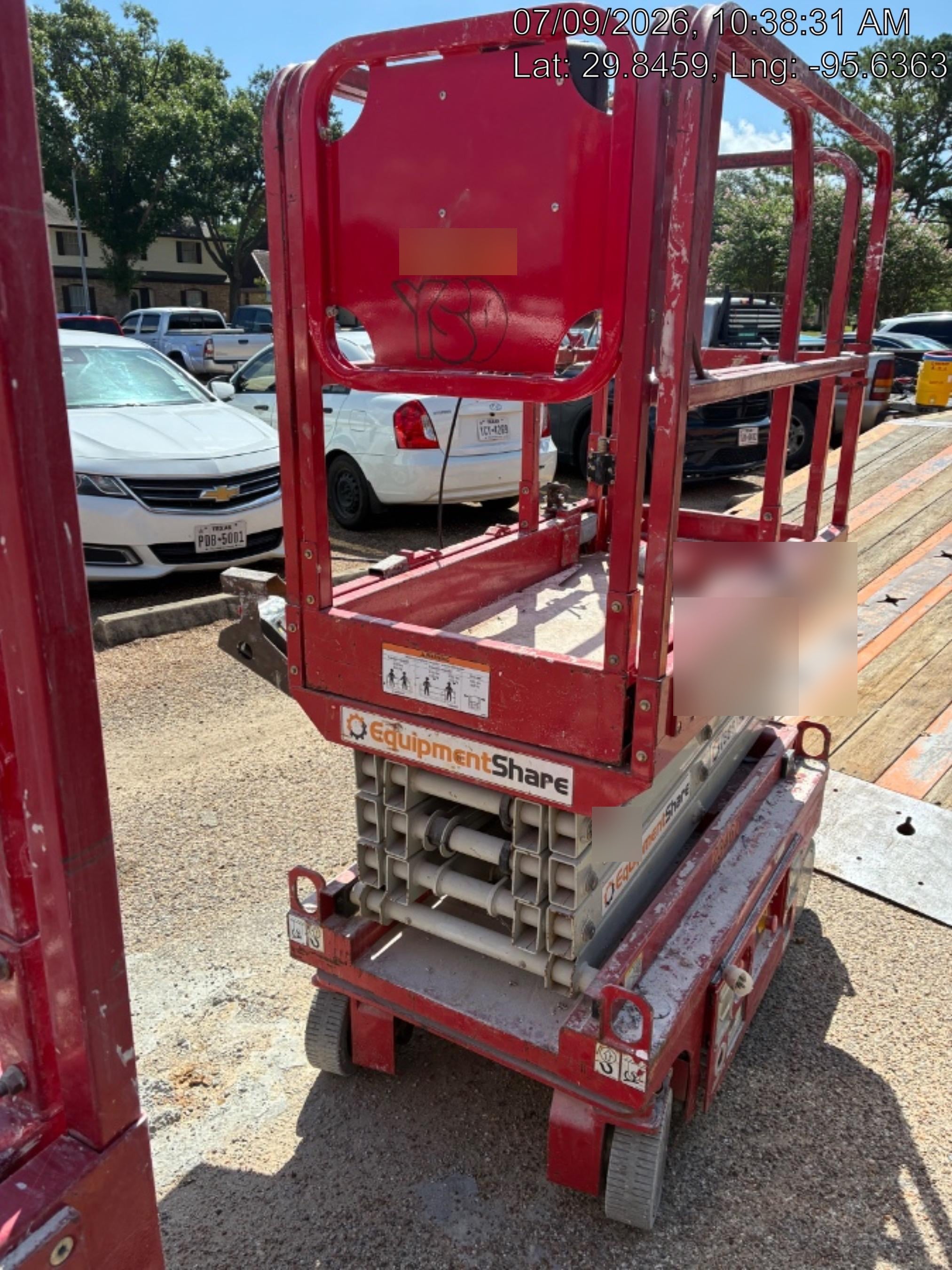 2019 MEC 1330SE MEC 1330SE w/ES Track Hardware, Full Extended 2 Year Warranty