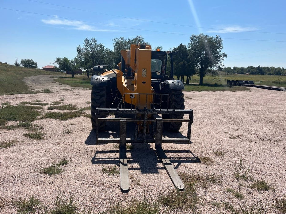 2020 JCB 509-42 Canopy, Solid Tires, Work Lights, Beacon, Aux Hydraulics, Back up Alarm, Lifting Eye, ES Decals