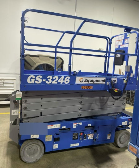 2022 GENIE GS-3246