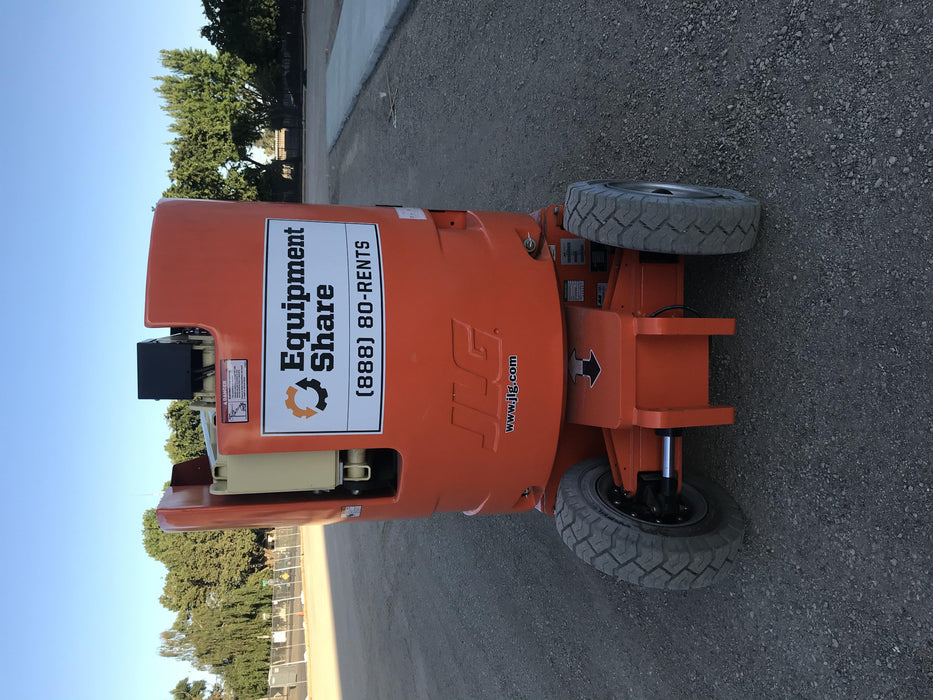 2020 JLG E300AJP