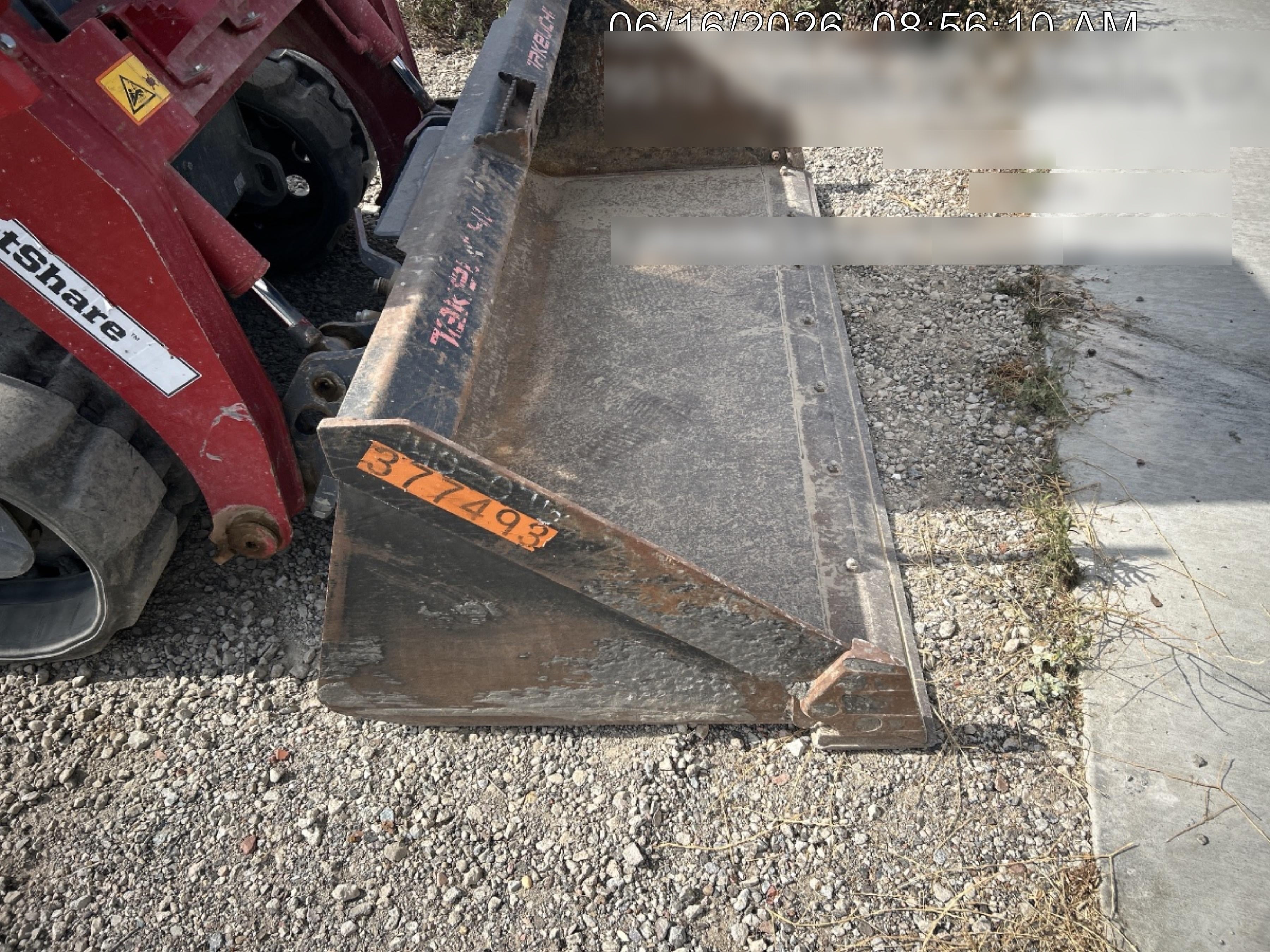 2023 TAG MANUFACTURING 76" Smooth Bucket - Tag