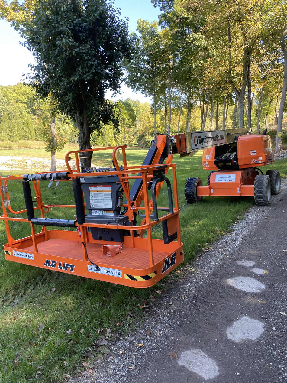 2021 JLG 660SJ