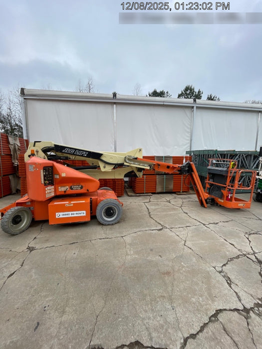 2019 JLG E400AJPN