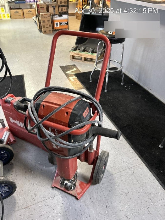 2020 HILTI TE 3000-AVR