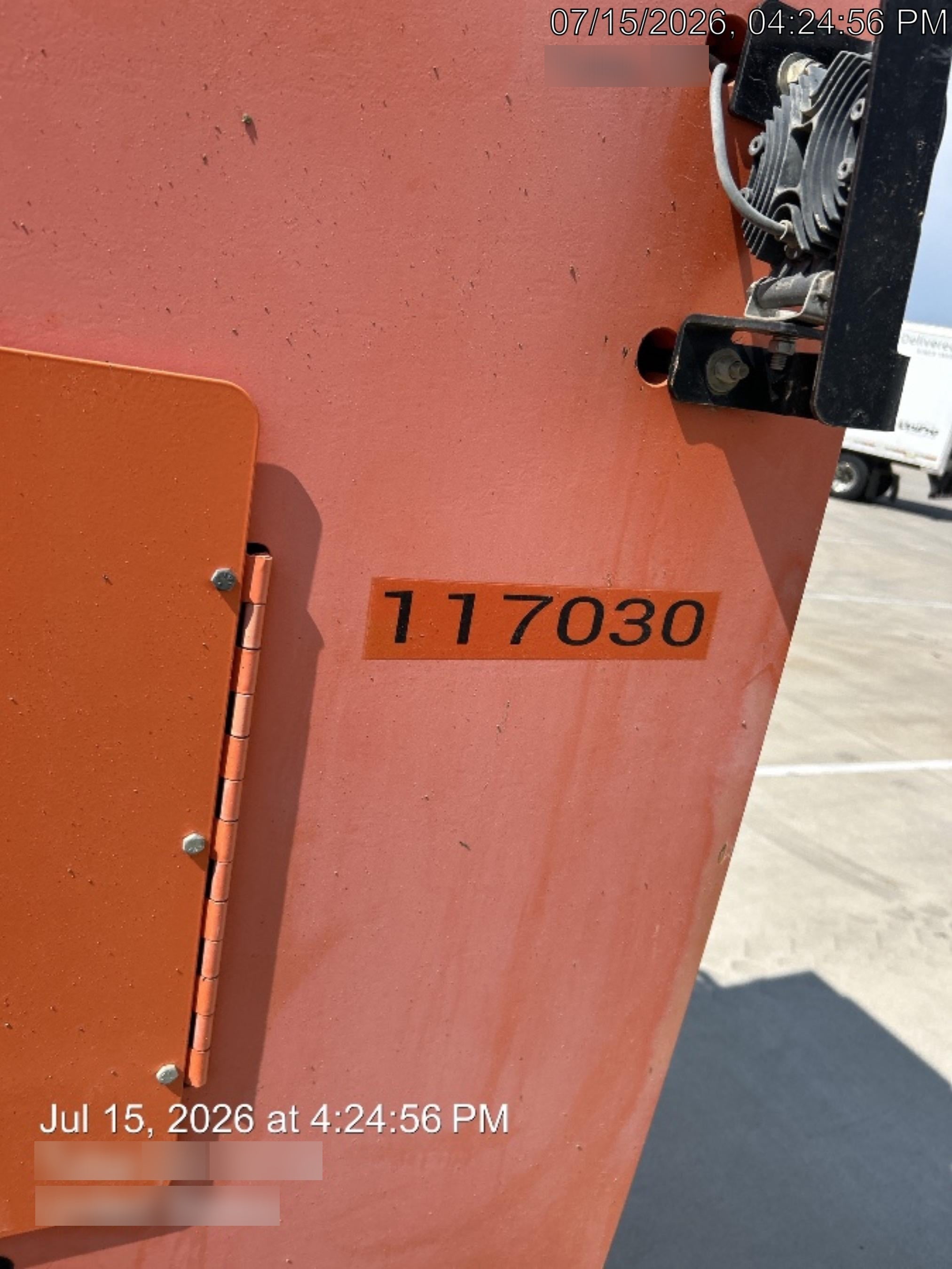 2020 SKYTRAK 8042