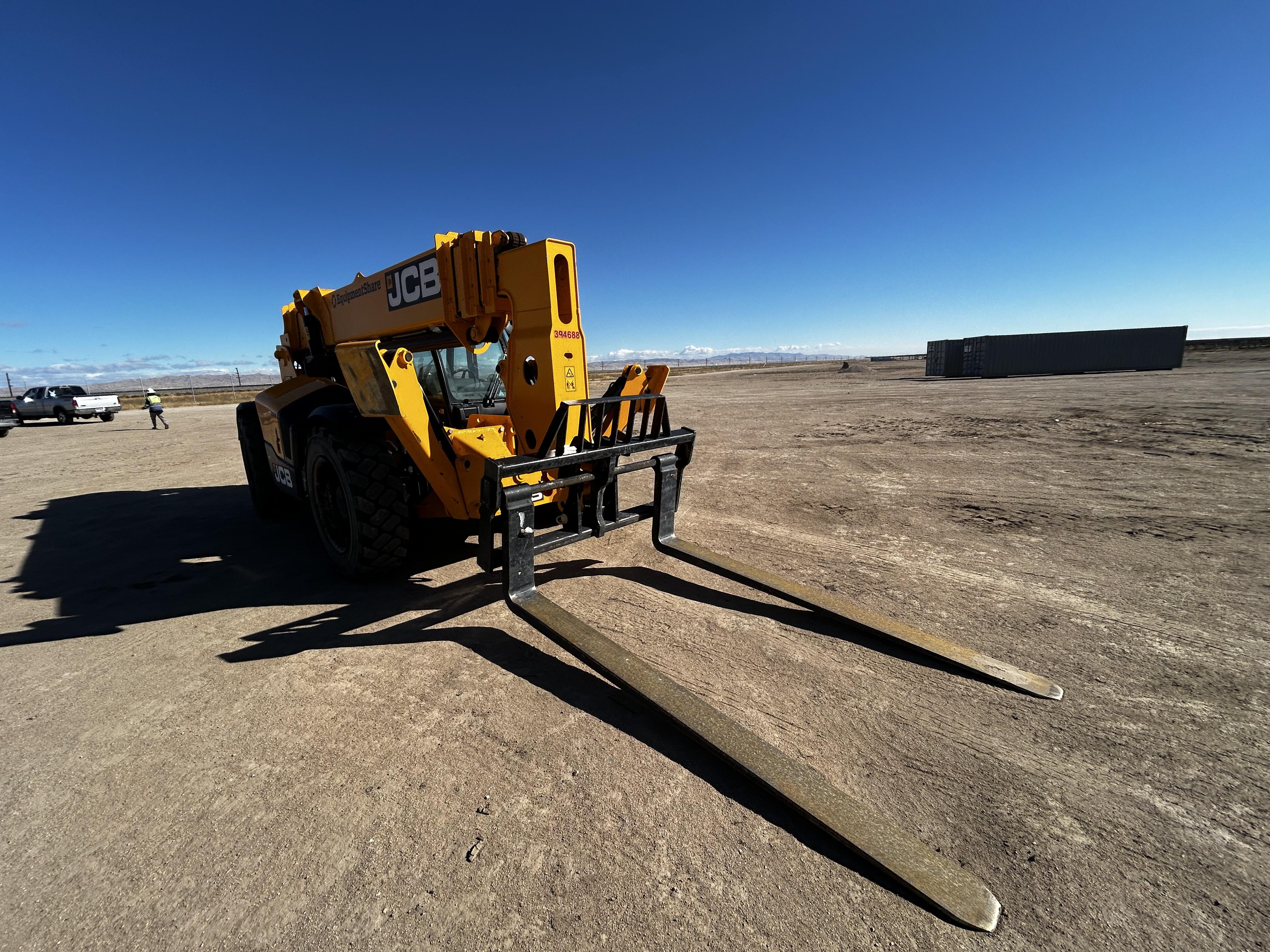 2024 JCB 512-56