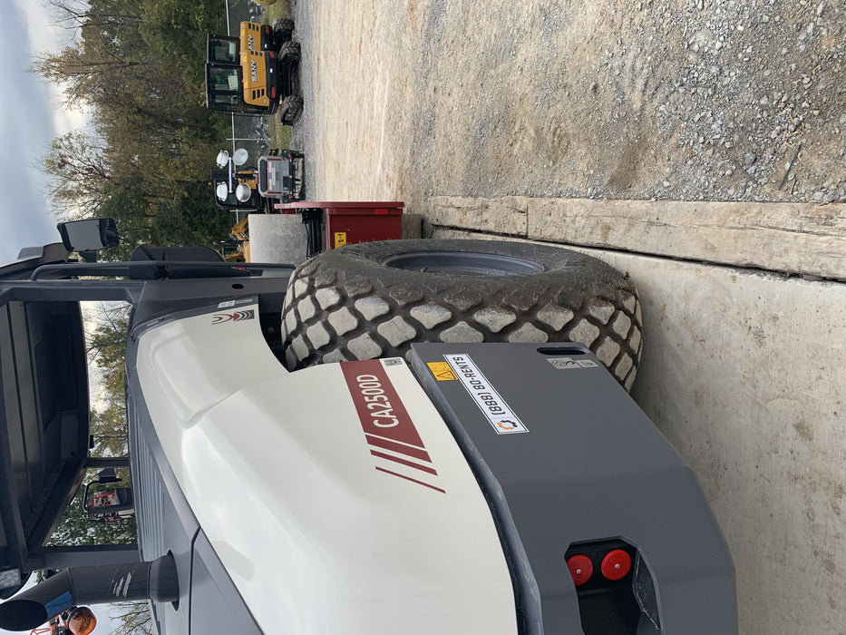 2020 DYNAPAC CA2500D