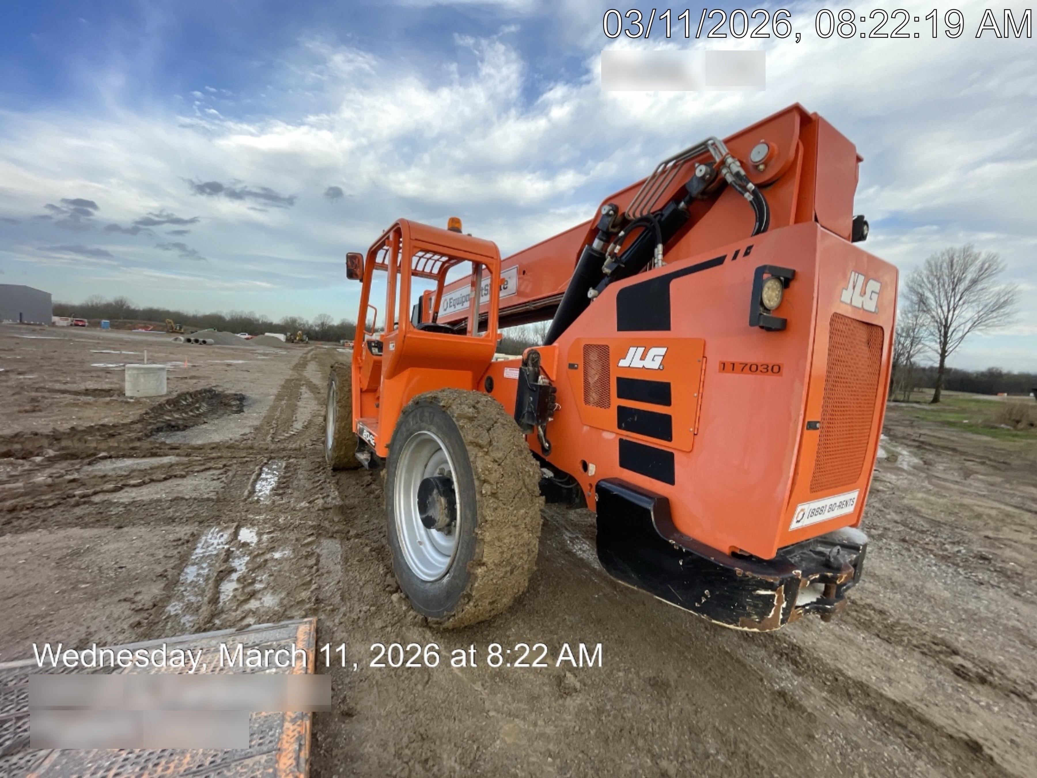 2020 SKYTRAK 8042