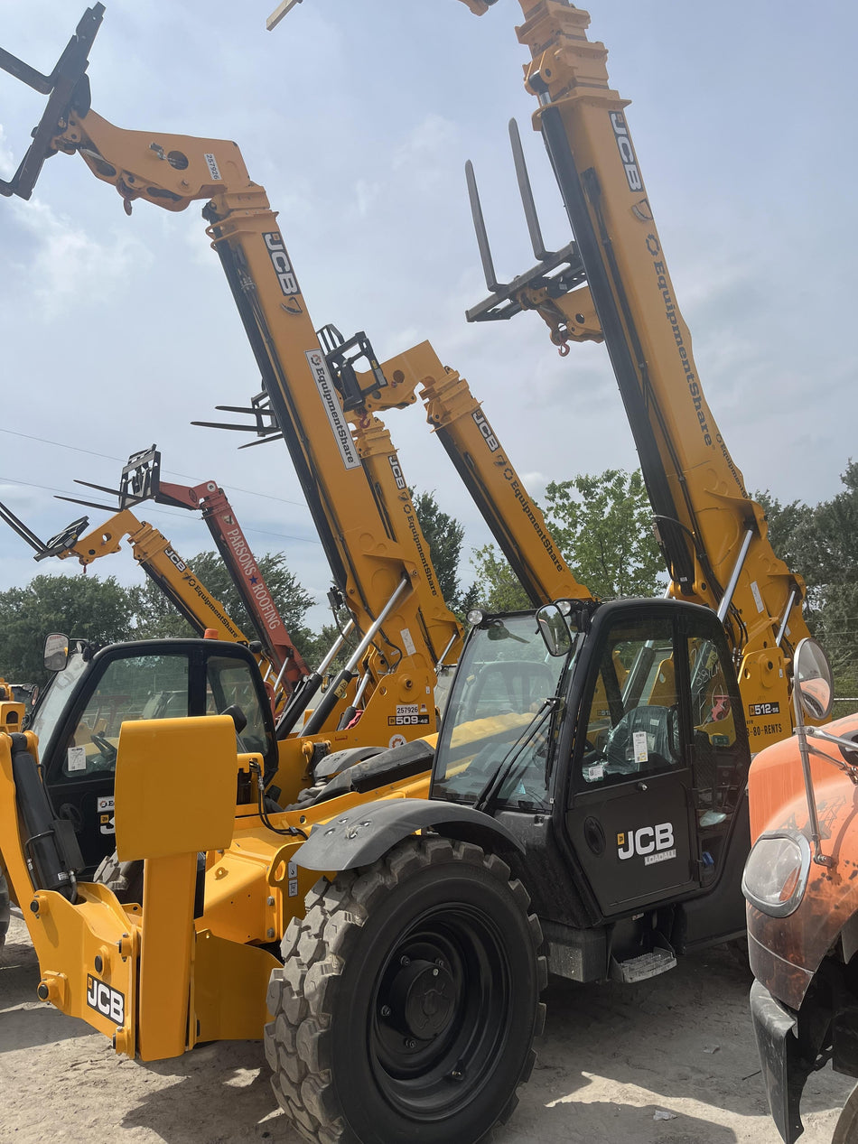 2026 JCB 512-56