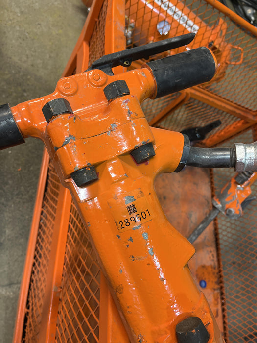 2023 MICHIGAN PNEUMATIC ES-TPB60-118-TRACKER