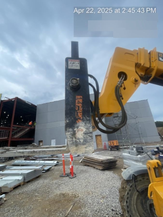 2021 JCB F7377
