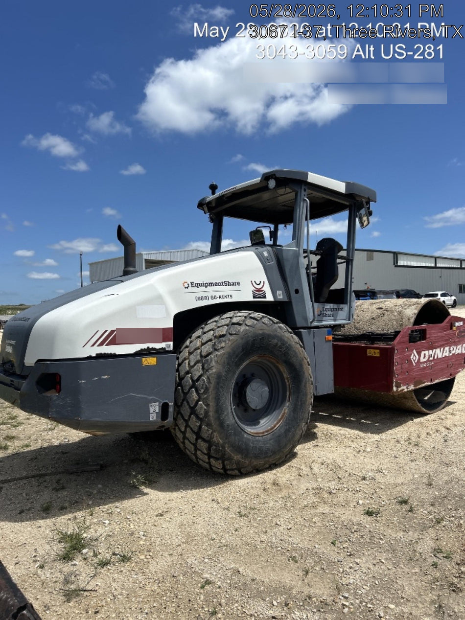 2021 DYNAPAC CA2500D