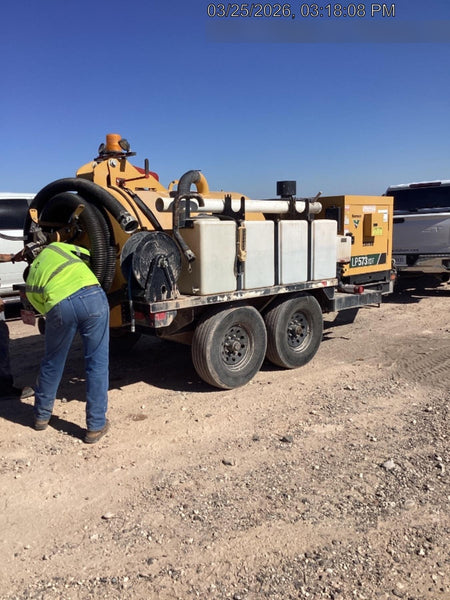 2022 Vac-Tron LP573XDT T4 Koehler Diesel Engine, 500 Gallon Debris Tank, x2 100 Gallon Water Tanks