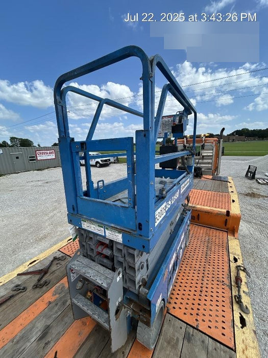 2020 Genie GS-1930 Solid Non Marking Tires, Beacon, Folding rails with half height swing gate