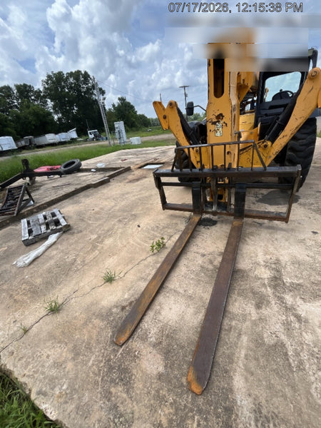 2019 JCB 510-56 Canopy, 74 HP, Solid Tires, STD Worklight, Beacon, Aux Hydraulics, Lifting Eye, Back up Alarm w/66" Carriage/60" Forks
