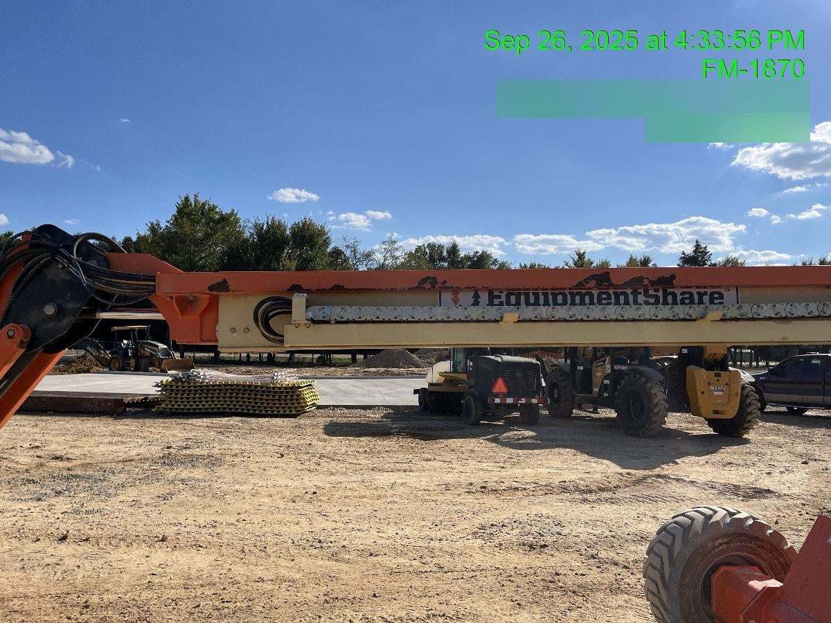 2021 JLG 460SJ