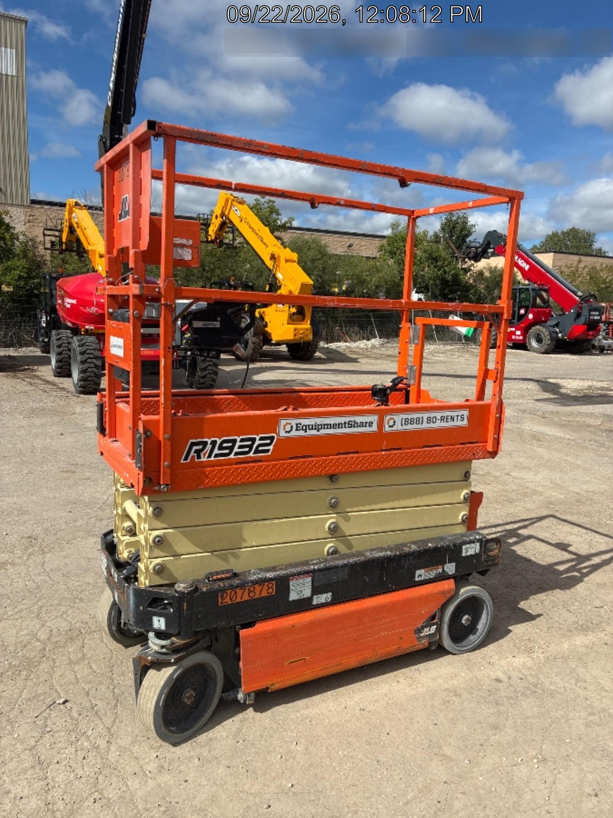 2022 JLG R1932