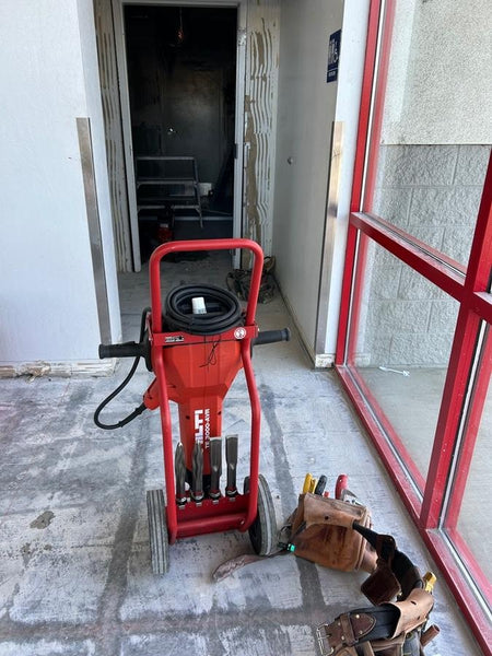 2024 HILTI TE 3000-AVR