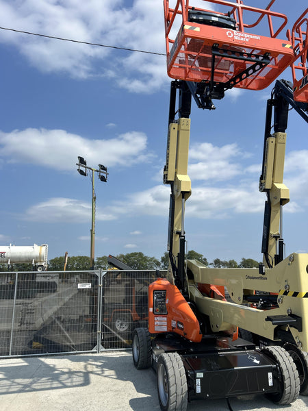 2026 JLG E450AJ