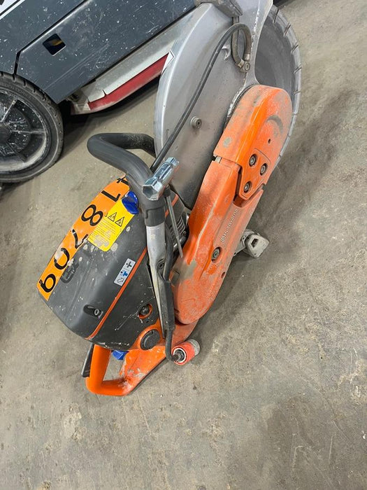 2024 HUSQVARNA LT6005