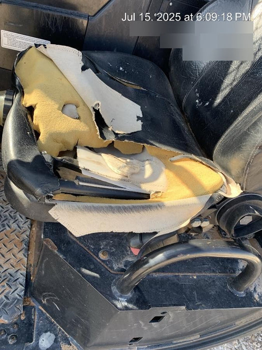 2018 Genie GTH-636 Genie GTH-636 w/Open ROPS, Work Lights, Solid Tires, RH Cab Mesh, Beacon, 48" Carriage and Forks