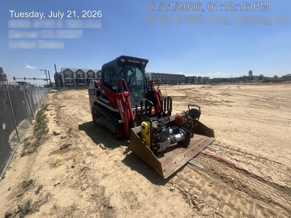 2022 TAKEUCHI 48" Pallet Forks - Takeuchi