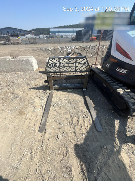 2021 PALADIN 48" Pallet Forks - Paladin