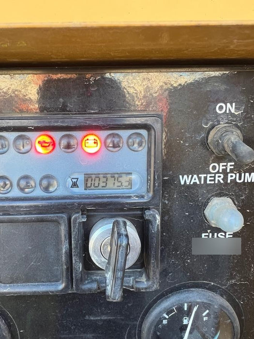 2023 VAC-TRON LP573XDT