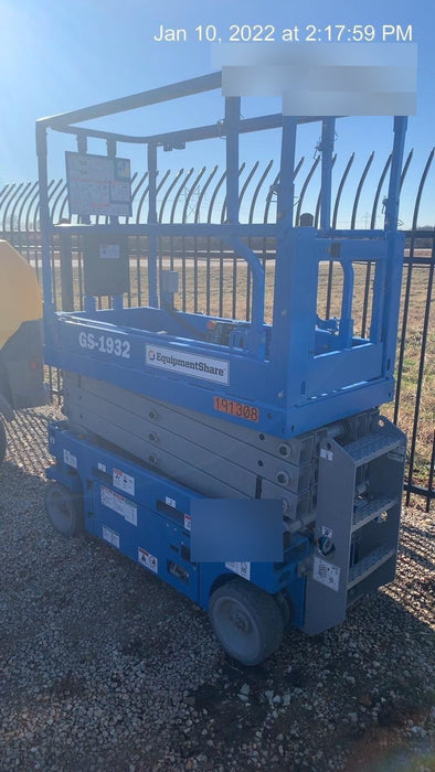 2021 GENIE GS-1932