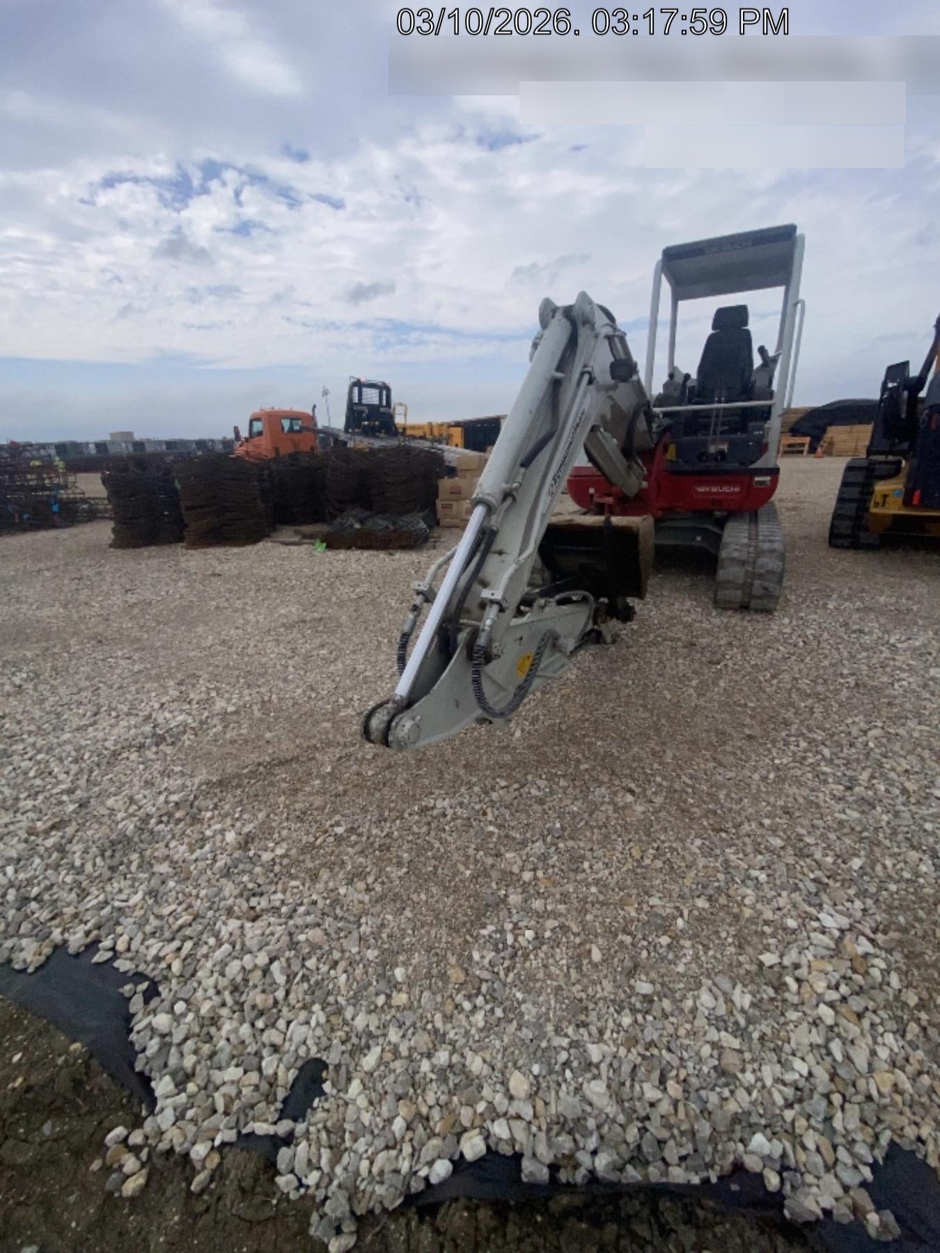 2024 TAKEUCHI TB250-2R