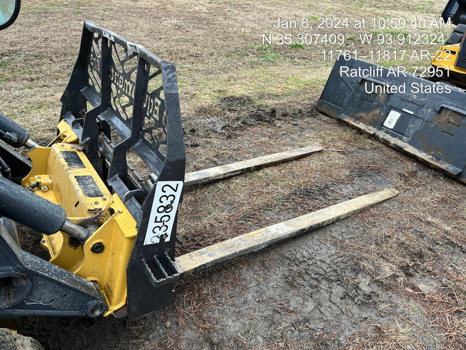2022 PALADIN 48" Pallet Forks - Paladin