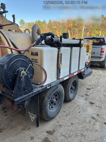 2019 Vac-Tron LP573XDT 24Hp Kohler Diesel, 500 Gal Debris Tank, 500 CFM Vacuum Pump, x2 100 Gal Water Tanks