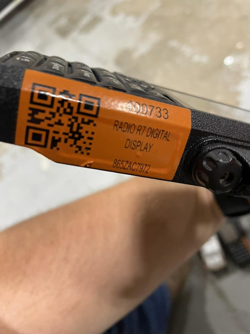 2024 MOTOROLA R7 DISPLAY