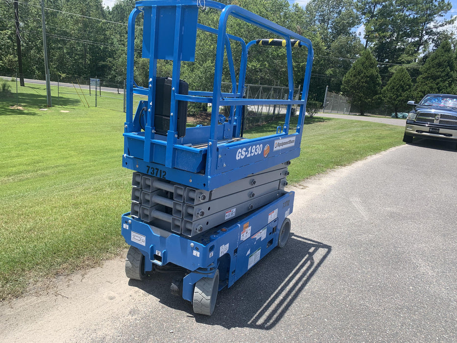 2020 Genie GS-1930 Fixed rails with chain entry gate - Pre A92.20