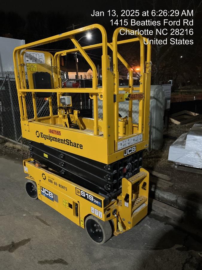 2024 JCB S1932E
