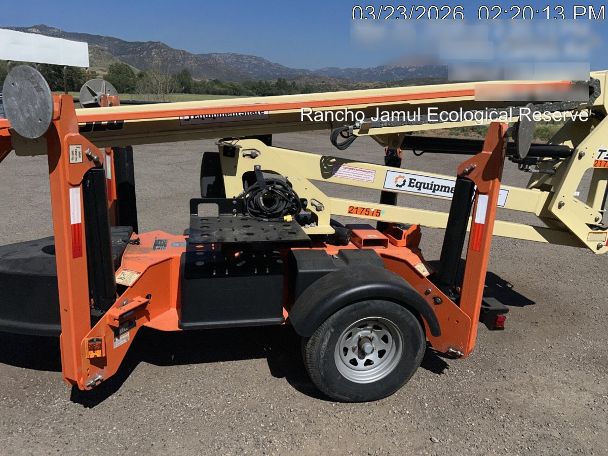 2022 JLG T350
