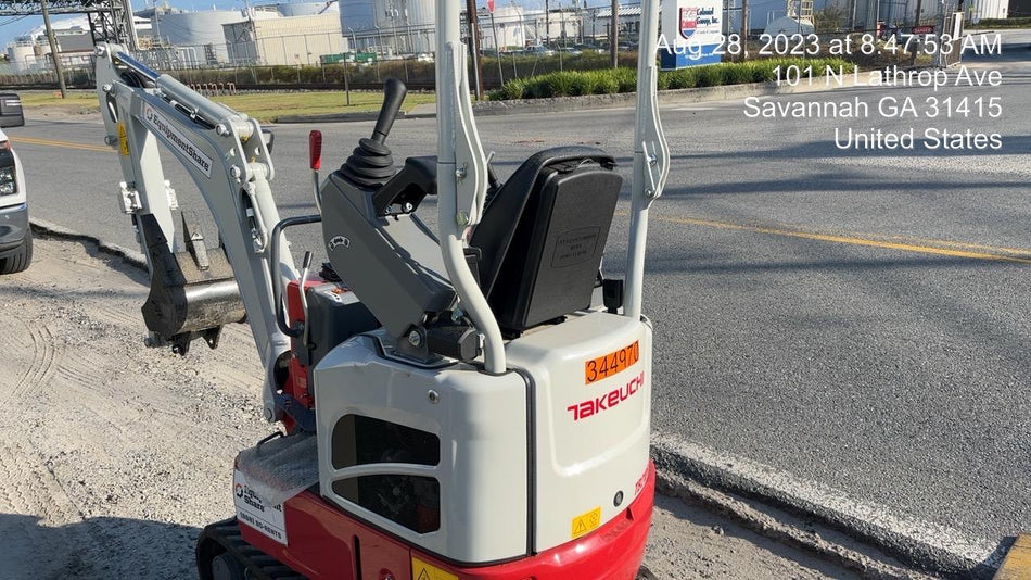 2023 TAKEUCHI TB210R