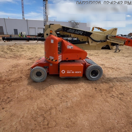 2023 JLG E400AJP Narrow
