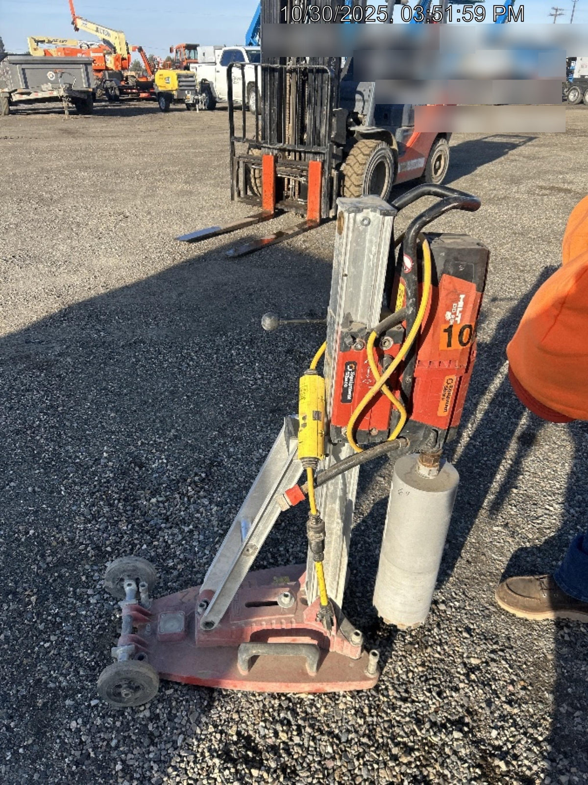 2020 HILTI DD250E